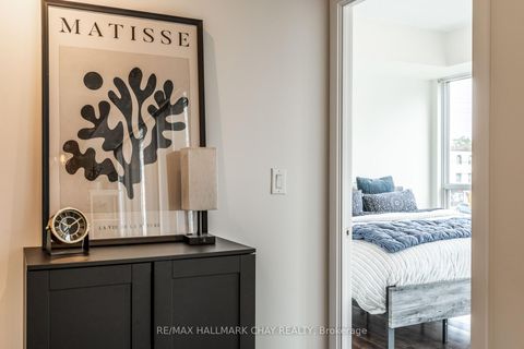 Photo 17 at 204 - 5101 Dundas Street W, Etobicoke West Mall, Toronto