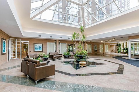 Photo 2 at 2101 - 5 Concorde Place, Don Mills, Toronto