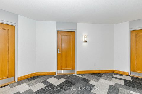 Photo 5 at 2101 - 5 Concorde Place, Don Mills, Toronto