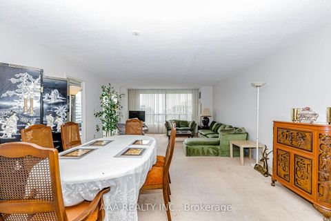 Photo 7 at 2101 - 5 Concorde Place, Don Mills, Toronto