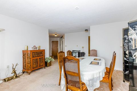 Photo 9 at 2101 - 5 Concorde Place, Don Mills, Toronto