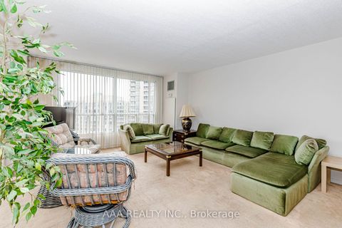Photo 10 at 2101 - 5 Concorde Place, Don Mills, Toronto