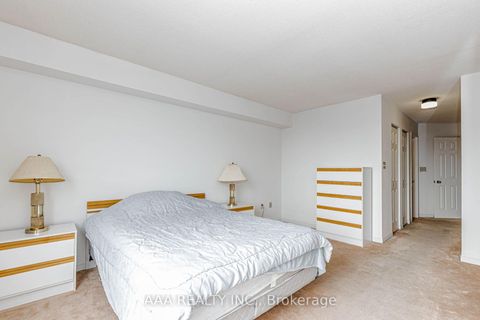 Photo 23 at 2101 - 5 Concorde Place, Don Mills, Toronto