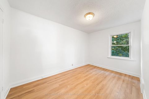 Photo 24 at 63 Thursfield Crescent, Leaside, Toronto