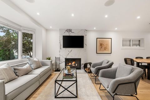 Photo 4 at 817 Millwood Road, Leaside, Toronto