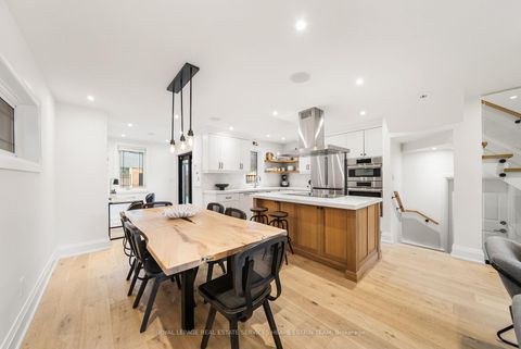 Photo 8 at 817 Millwood Road, Leaside, Toronto