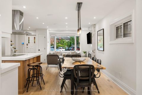 Photo 13 at 817 Millwood Road, Leaside, Toronto