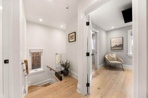 Photo 17 at 817 Millwood Road, Leaside, Toronto