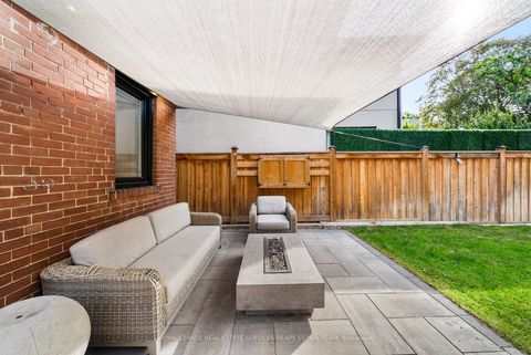 Photo 41 at 817 Millwood Road, Leaside, Toronto
