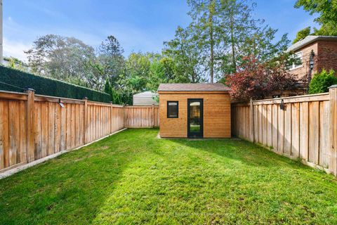 Photo 42 at 817 Millwood Road, Leaside, Toronto