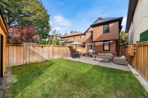 Photo 45 at 817 Millwood Road, Leaside, Toronto
