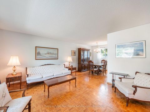 Photo 9 at 1 Mosswood Lane, Clairville, Toronto