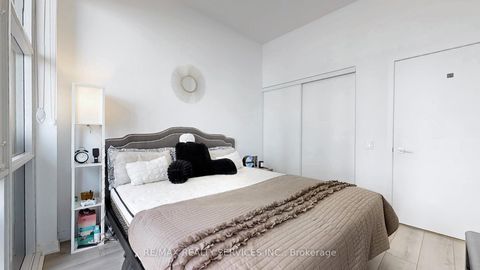 Photo 9 at 102 - 1787 St. Clair Avenue W, Pellam Park, Toronto