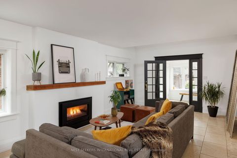 Photo 6 at 30 Duart Park Road, The Beaches, Toronto