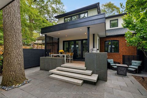 Photo 15 at 30 Duart Park Road, The Beaches, Toronto