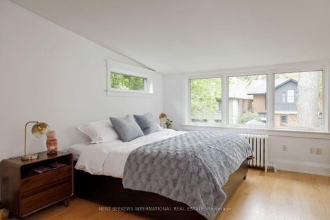 Photo 20 at 30 Duart Park Road, The Beaches, Toronto