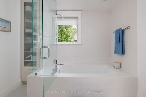 Photo 24 at 30 Duart Park Road, The Beaches, Toronto