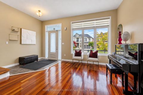 Photo 3 at 134 Kingshill Road, Oak Ridges, Richmond Hill