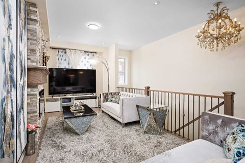 Photo 3 at 88 Jolly Way S, Dorset Park, Toronto