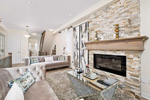 Photo 4 at 88 Jolly Way S, Dorset Park, Toronto