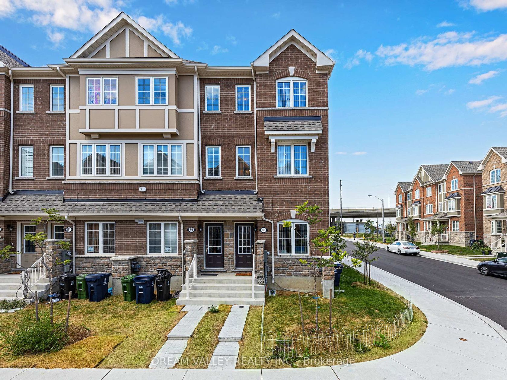 88 Jolly Way S, Dorset Park, Toronto 