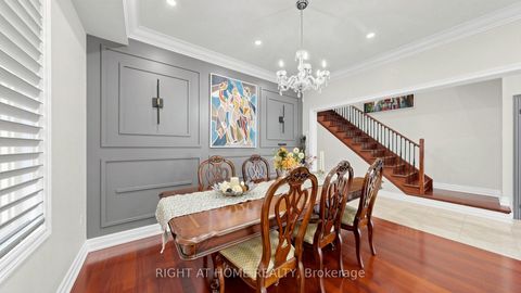 Photo 10 at 40 Chateau Drive, Vellore Village, Vaughan