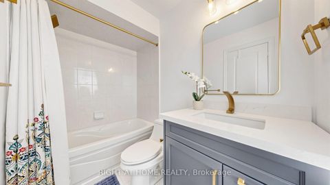Photo 36 at 40 Chateau Drive, Vellore Village, Vaughan