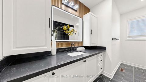 Photo 44 at 40 Chateau Drive, Vellore Village, Vaughan