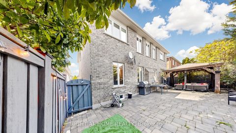 Photo 49 at 40 Chateau Drive, Vellore Village, Vaughan