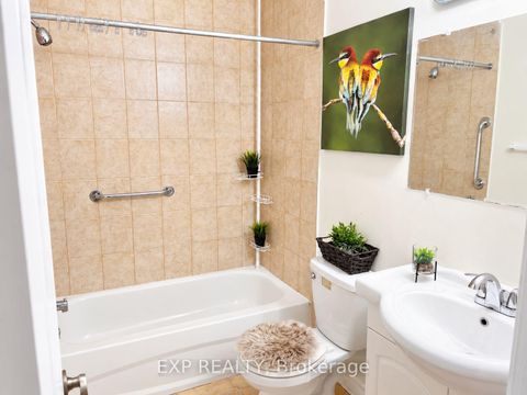 Photo 7 at 111 - 55 Godstone Road, Don Valley Village, Toronto