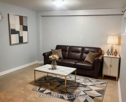 Photo 8 at 111 - 55 Godstone Road, Don Valley Village, Toronto
