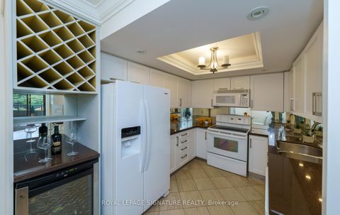 Photo 13 at 216 - 215 The Donway West W, Don Mills, Toronto