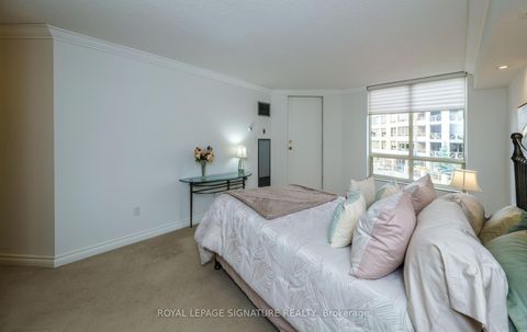 Photo 18 at 216 - 215 The Donway West W, Don Mills, Toronto