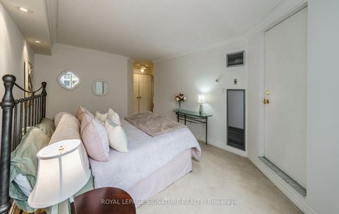 Photo 19 at 216 - 215 The Donway West W, Don Mills, Toronto
