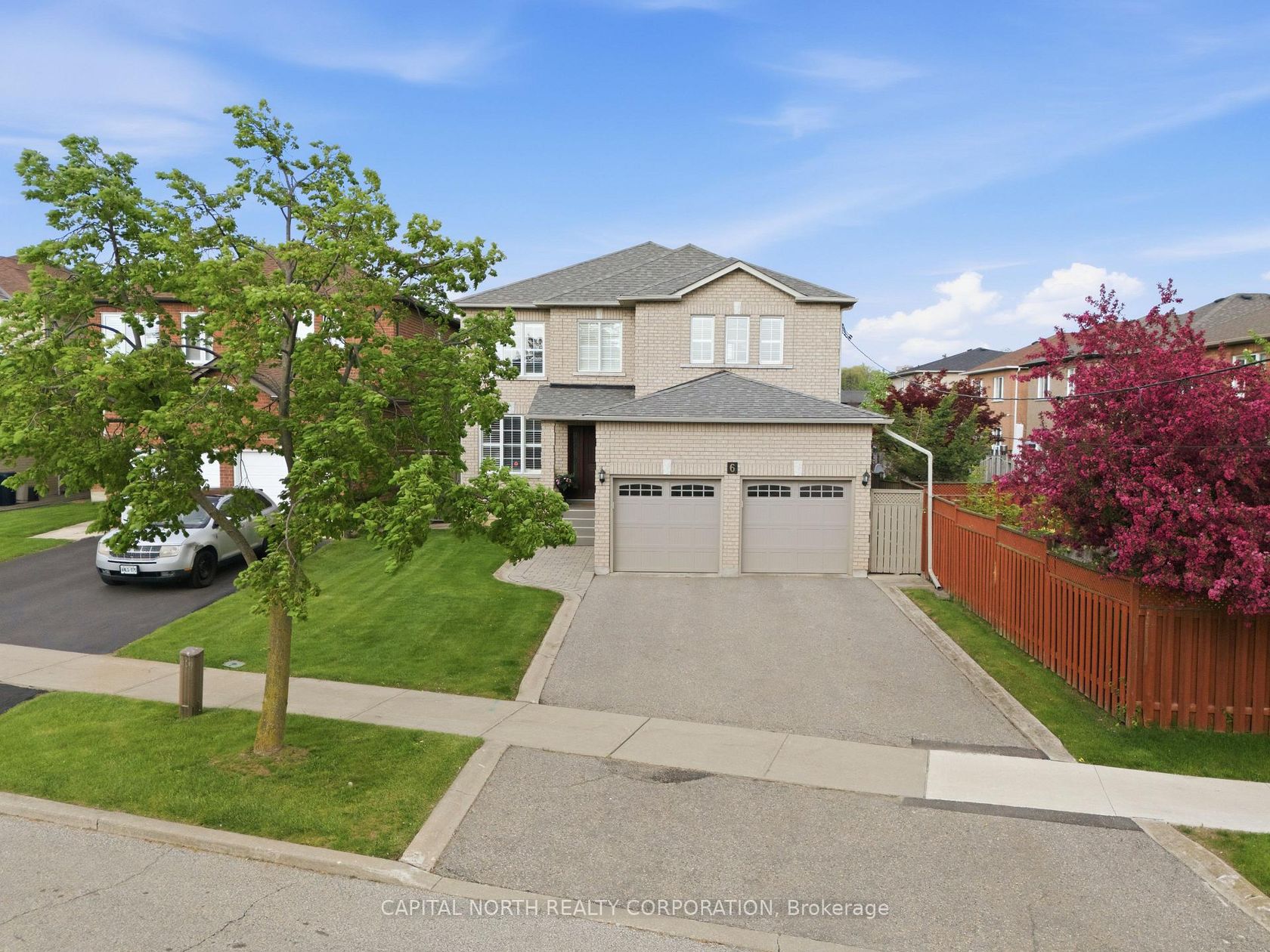 6 Veerland Drive, Rustic, Toronto 