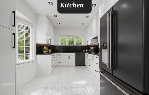 Photo 6 at 70 - 190 Harding Boulevard W, North Richvale, Richmond Hill