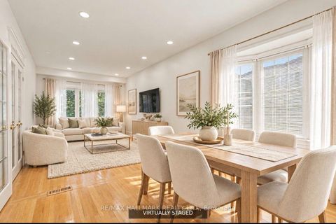 Photo 10 at 70 - 190 Harding Boulevard W, North Richvale, Richmond Hill