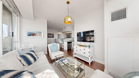 Photo 8 at 402 - 500 St Clair Avenue W, Cedarvale, Toronto
