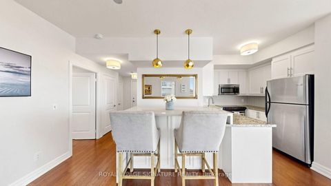Photo 14 at 402 - 500 St Clair Avenue W, Cedarvale, Toronto