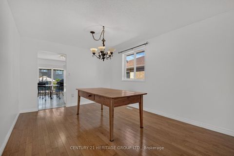 Photo 8 at 162 Madelaine Drive, Painswick South, Barrie