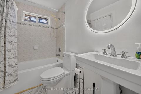 Photo 18 at 162 Madelaine Drive, Painswick South, Barrie