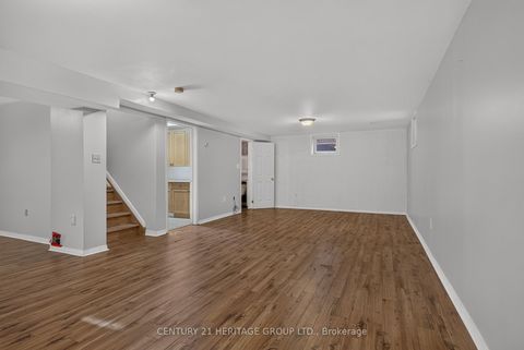 Photo 24 at 162 Madelaine Drive, Painswick South, Barrie