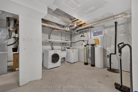 Photo 33 at 162 Madelaine Drive, Painswick South, Barrie