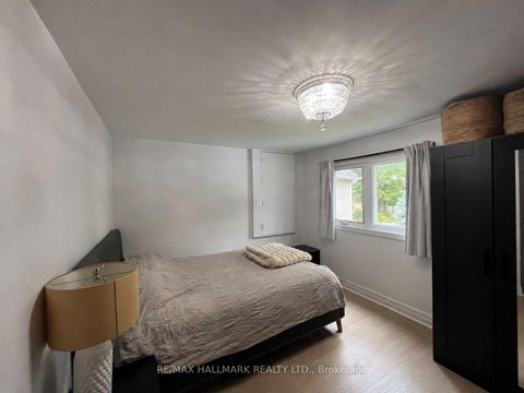 Photo 9 at 36 FERGUS Avenue N, Oak Ridges Lake Wilcox, Richmond Hill