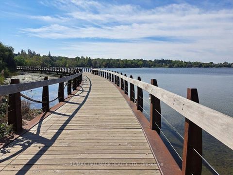 Photo 19 at 36 FERGUS Avenue N, Oak Ridges Lake Wilcox, Richmond Hill
