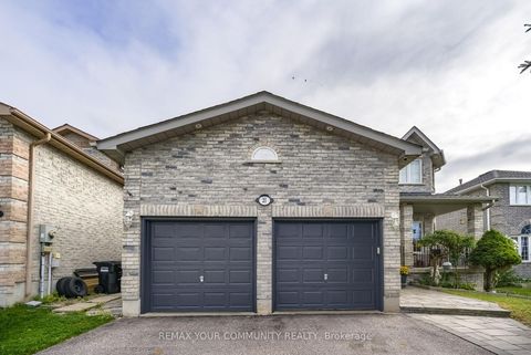 Photo 1 at 21 Silvercreek Crescent, Ardagh, Barrie