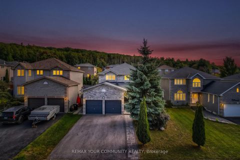 Photo 5 at 21 Silvercreek Crescent, Ardagh, Barrie