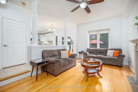 Photo 11 at 21 Silvercreek Crescent, Ardagh, Barrie
