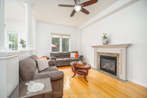 Photo 12 at 21 Silvercreek Crescent, Ardagh, Barrie