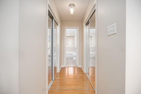 Photo 21 at 21 Silvercreek Crescent, Ardagh, Barrie